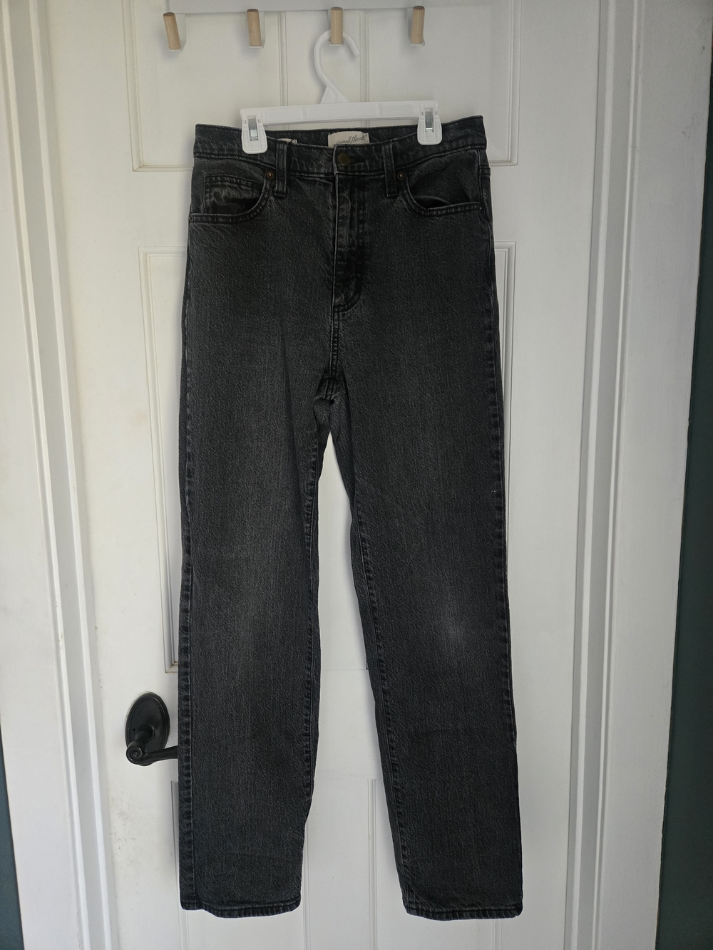 Universal Thread High-rise 90's Straight Charcoal Black Jeans